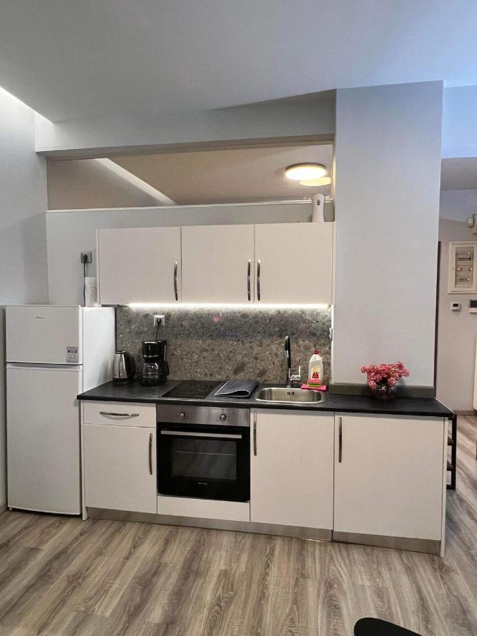 Sweet & Modern Flat At The Center Of Athens Apartment ภายนอก รูปภาพ